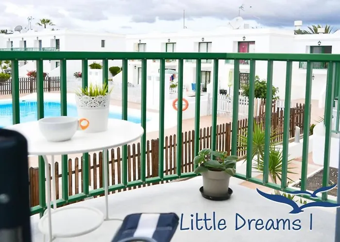 B-rent San Valentin Little Dreams Sea View コラレホ