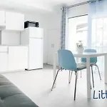 B-rent San Valentin Little Dreams Sea View Apartment *